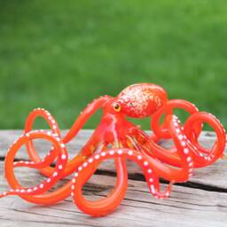 Red Glass Octopus Sculpture Kraken Cephalopod Miniature Blown Figurine Ocean - thumbnail 3