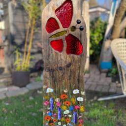 Red Butterfly Garden Sculpture - Personalised Memorial Gift- Reclaimed Wood & Stained Glass - thumbnail 3