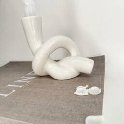 Minimalistic Neutral Candle Holder - Cream Ceramic Homeware Home Decor Unique Ornament Style - thumbnail 2