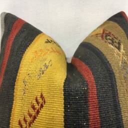 Vintage Kilim Pillow Cover, 18x18, Handwoven Turkish - thumbnail 2