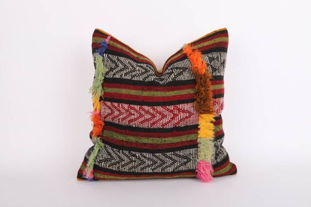 Vintage Turkish Kilim Pillow Cover 20'' Wool Bohemian Cushion - image 1