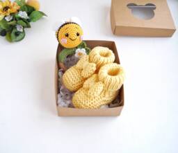 Bee Baby Girl Gift Set For Pregnant Sister, Bumble Bee Shower Box With Toy & Hand Knit Booties