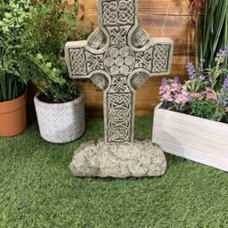 stone Garden Large Celtic Cross Memorial Grace Detailed Gift Ornament - thumbnail 3