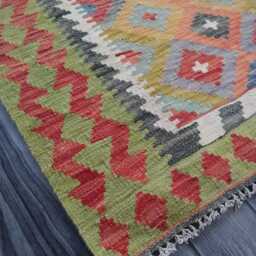 Classic Kilim Rug, Handmade Artisan Afghan Turkish Persian Qashqai Navajo Bohemian Natural Wool Flatweave Multicolour Rug 125x85 cm - thumbnail 2