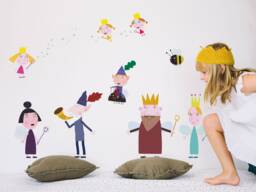 Ben & Holly's Little Kingdom Wall Sticker Pack, & Holly Sticker, Decal, Themed Room - thumbnail 1