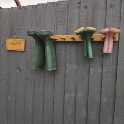 Oak Waxed Welly Rack, Wellington Wellies Wooden Rack Boot Holder Wall Mounted Shoe Storage Entryway Porch Organiser - thumbnail 3