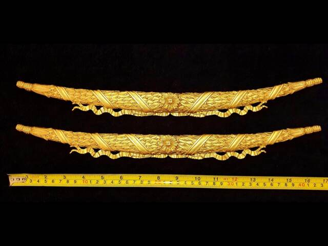 Large Pair Gilt Gold Or White French Style Decorative Wall Furniture Moulding Pediment Onlay Applique Plastic Decoration - image 1