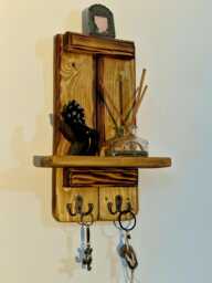 Entryway/Key Holder/Coat Rack