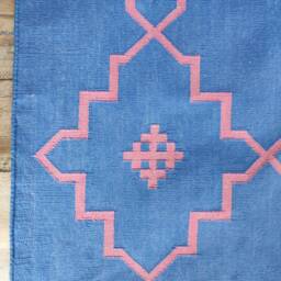 Blue Border Geometric Rug - 9x12Ft Handwoven Cotton Area With Pink Motif Pattern For Living Room & Designer Interiors in Custom Options - thumbnail 4