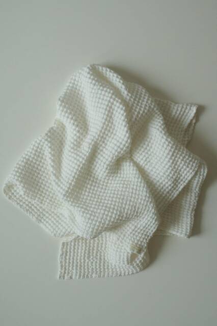 White Large Waffle Linen Bath Towel/Soft Absorbent Eco-Friendly Luxury For Bathroom Sustainable Home - image 1