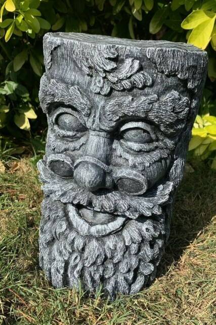 Stone Garden Green Man Tree Stump Plinth Black & White Concrete Ornament - image 1