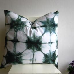 Xlarge 24 X Shibori Pillow Cover in Forest Green - thumbnail 2