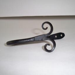 Curtain Tie Backs in Wrought Iron Sold Pair Ram Dble Scroll Different Sizes - thumbnail 3