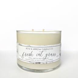 15 Oz Natural Soy Candle Fresh Cut Grass Scented - Double Wick Vegan Gift Idea - thumbnail 3