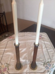 Candlesticks Antique Pendleton Wollen Mills Bobbins With Solid Brass Bases - thumbnail 2