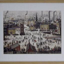 L S Lowry Art Print - Lancashire Town Light Oak Finish Frame With White Mount & Textured Image - thumbnail 2