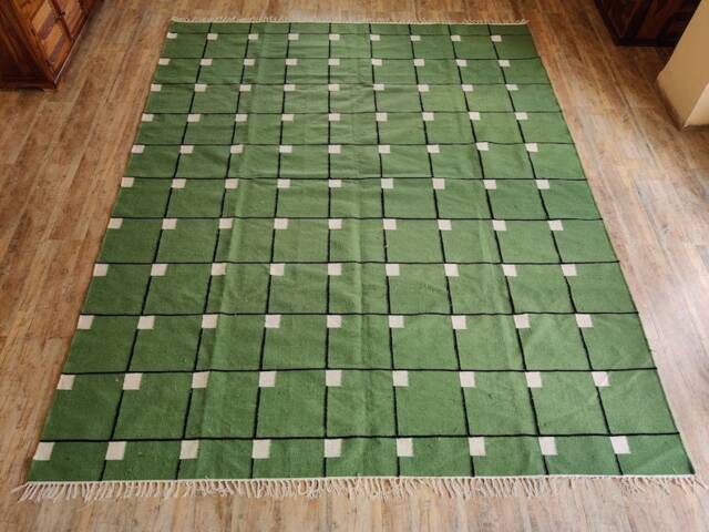 Hand Woven Wool Jute Rug, Green Geometric Kilim Dhurrie - image 1