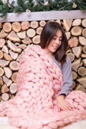 Christmas Chunky Knit Blanket Arm Chunky - Giant Cozy Throw Gift - thumbnail 1