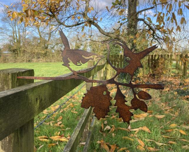 Metal Wrens Silhouette Garden Art Tree Fence Spike Ornament - image 1