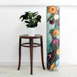 Handmade Floral Botanical 1 Meter Tall Floor Lamp, Branching Astrantia Design, Compliments Home Interiors, Perfect D??cor - thumbnail 3
