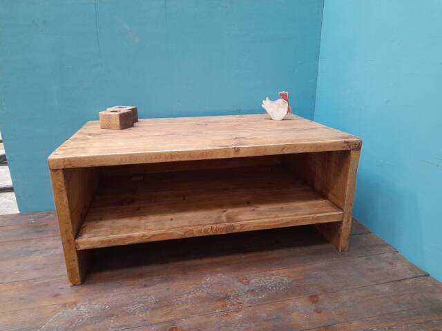 Handmade Reclaimed Wood Coffee Table Rustic Pine Finish - image 1