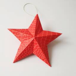 Red Croco Paper 3D Star - Christmas Decorations, Tree, Party, Birthday, New Year's Eve, Holiday Ornaments - thumbnail 2