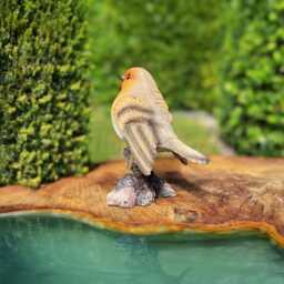 Hand-Painted Robin Bird Statue Weatherproof Resin Garden Decor - thumbnail 3