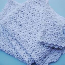Organic Cotton Crochet Baby Blanket White Water Lily Design - thumbnail 2