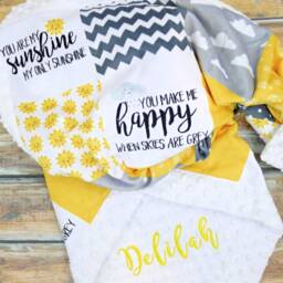 You Are My Sunshine Minky Blanket - Crib Yellow Baby Personalized - thumbnail 2