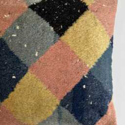 Turkish Rug Cushion Cover, Handmade Check Pillow, Decorative Throw Kilim 16''x16''/41x40 cm - thumbnail 2