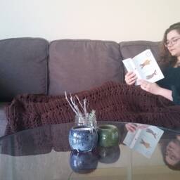 Charming Crochet Throw - thumbnail 2