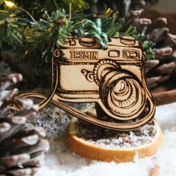 Personalised Photography Christmas Ornament Camera Wood Custom Bauble Laser Engraved Rustic Wooden Name Tree Decoration Irish - thumbnail 3