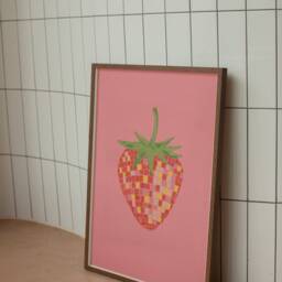 Disco Ball Strawberry Wall Art - Poster Trendy House Aesthetic Food Home Autumn Homeware - thumbnail 3