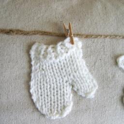 Handmade Mitten Pillow Cover Knitted Mittens On Clothesline - thumbnail 4