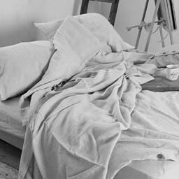 Linen Sheet Set, Ash Pearl Melange Bedding, 4-Piece - thumbnail 4