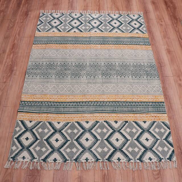 Block Printed Cotton Rug - Bohemian Woven Area With Fringe - image 1