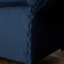 British Handmade 2 Seater Navy Velvet Fabric Chesterfield Sofa - thumbnail 4