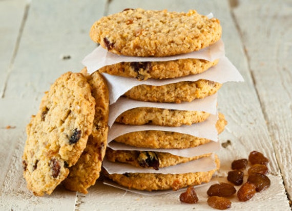Oatmeal Cookie Strong Scented Votive Candle - image 1