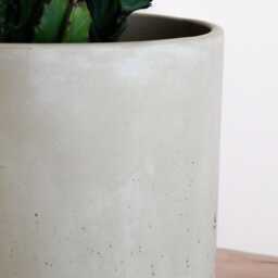 Kaki Concrete Planter - Elegant & Durable - Ideal For Indoor Outdoor Use - thumbnail 3
