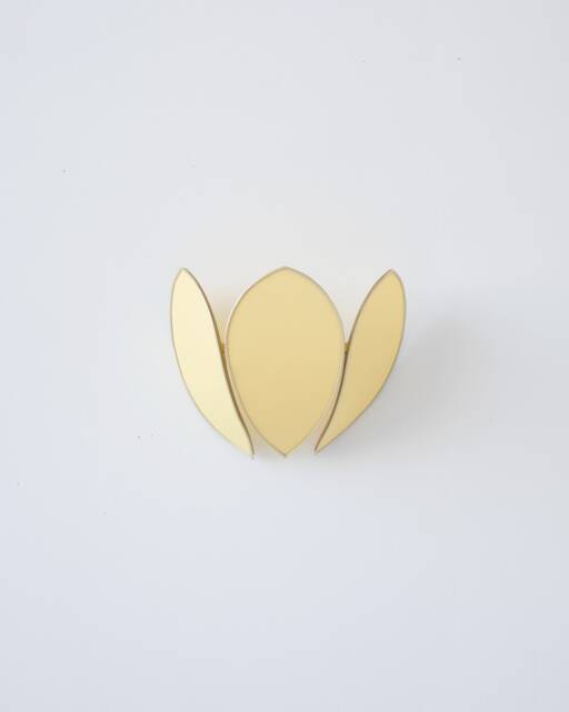 Banana Flower & Gold Wall Light - image 1