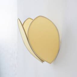 Banana Flower & Gold Wall Light - thumbnail 3