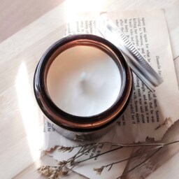 Funny Auntie Gift Ylang-Ylang & Patchouli Soy Wax Candle - thumbnail 2