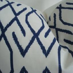 Navy & Ivory Ikat Pillow Cover - Geometric Throw - thumbnail 3