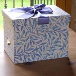 William Morris Memento Box Willow Blue - Office Collection & Stationery Handmade in England - thumbnail 4