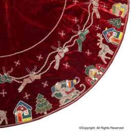 "90"" Reindeer Christmas Tree Skirt " - thumbnail 3