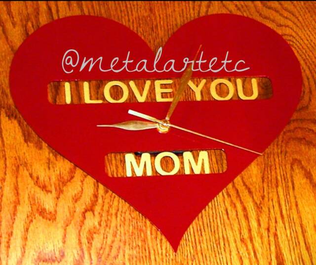 "11"" X 10"" Heart Clock W/Your Text Or ""I Love You Mom" - image 1