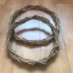 Willow Wreaths, Door Wreath Plain, Front Wreath, Christmas Decorations, Eco Friendly, Craft Projects, Random Weave - thumbnail 3