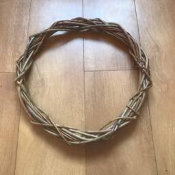 Willow Wreaths, Door Wreath Plain, Front Wreath, Christmas Decorations, Eco Friendly, Craft Projects, Random Weave - thumbnail 1