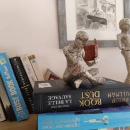 Reading Woman, Paper Mache, Bookshelf Decor, Bookish Gift - thumbnail 4