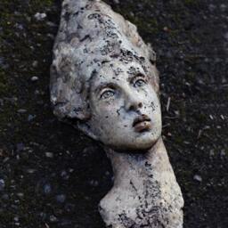 Woman Relief-Limited Edition Wall Hanging - thumbnail 4